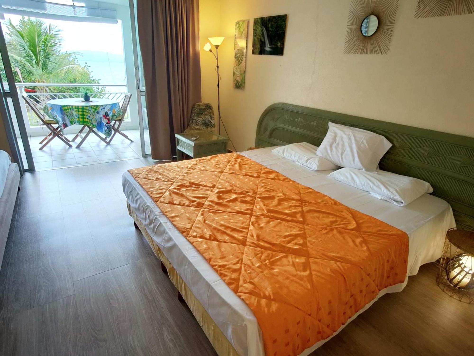 Studio Vue Mer, Pieds Dans L'Eau Le Gosier  Ngoại thất bức ảnh